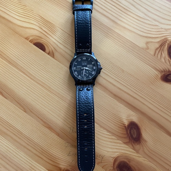 **SOLD** Seiko Premier Kinetic Perpetual Watch 7D48-0AH0 Special Edition Leather - Picture 8 of 16